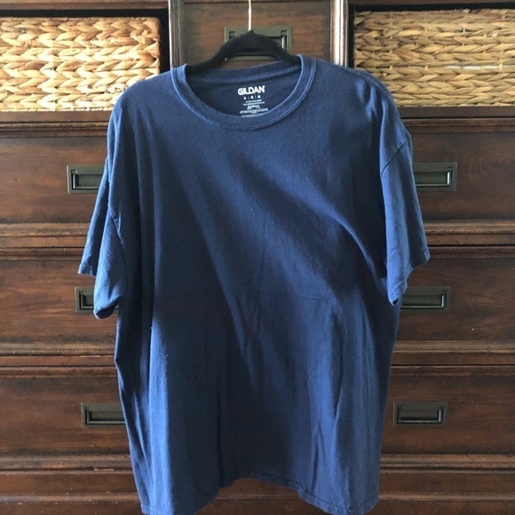 Tops - Civitan navy short sleeve graphic tee in size XL